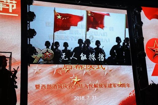 大城市生活的女孩